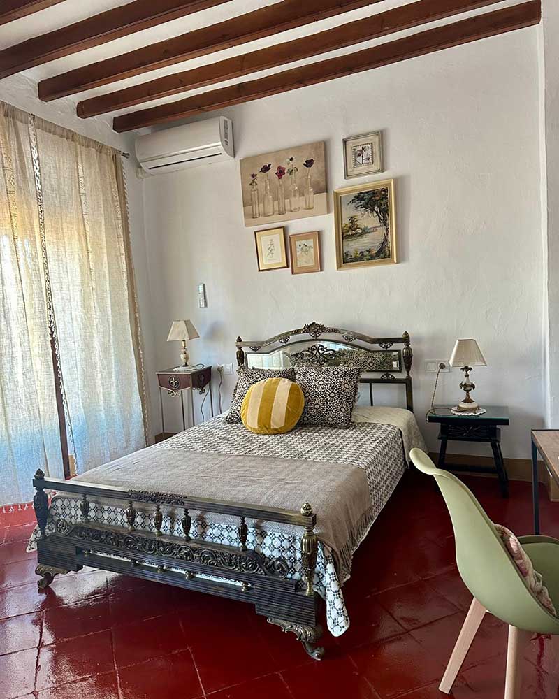 The Castle View - CASABELLA