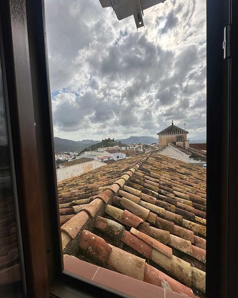 The Attic Room - CASABELLA