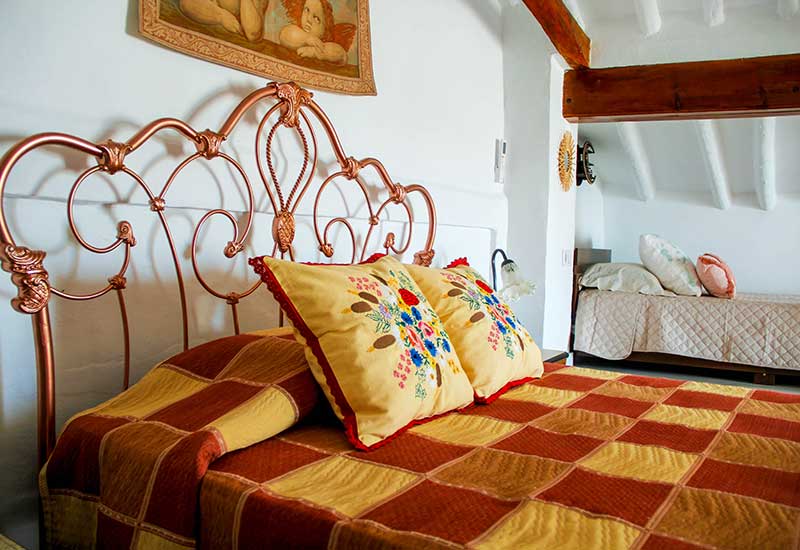 The Attic Room - CASABELLA