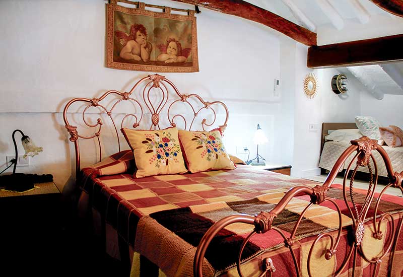 The Attic Room - CASABELLA