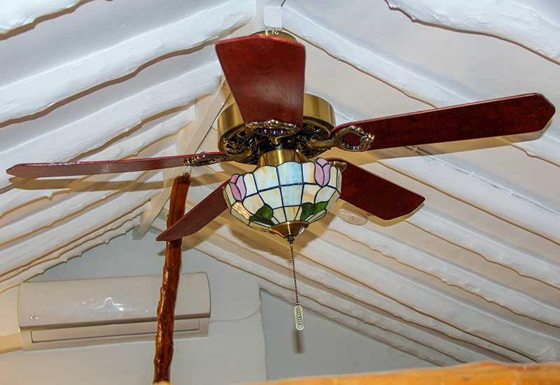 The Attic Room - CASABELLA